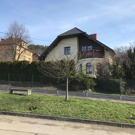 Dum U Koupaliste Villa Ceska Kamenice Luaran gambar